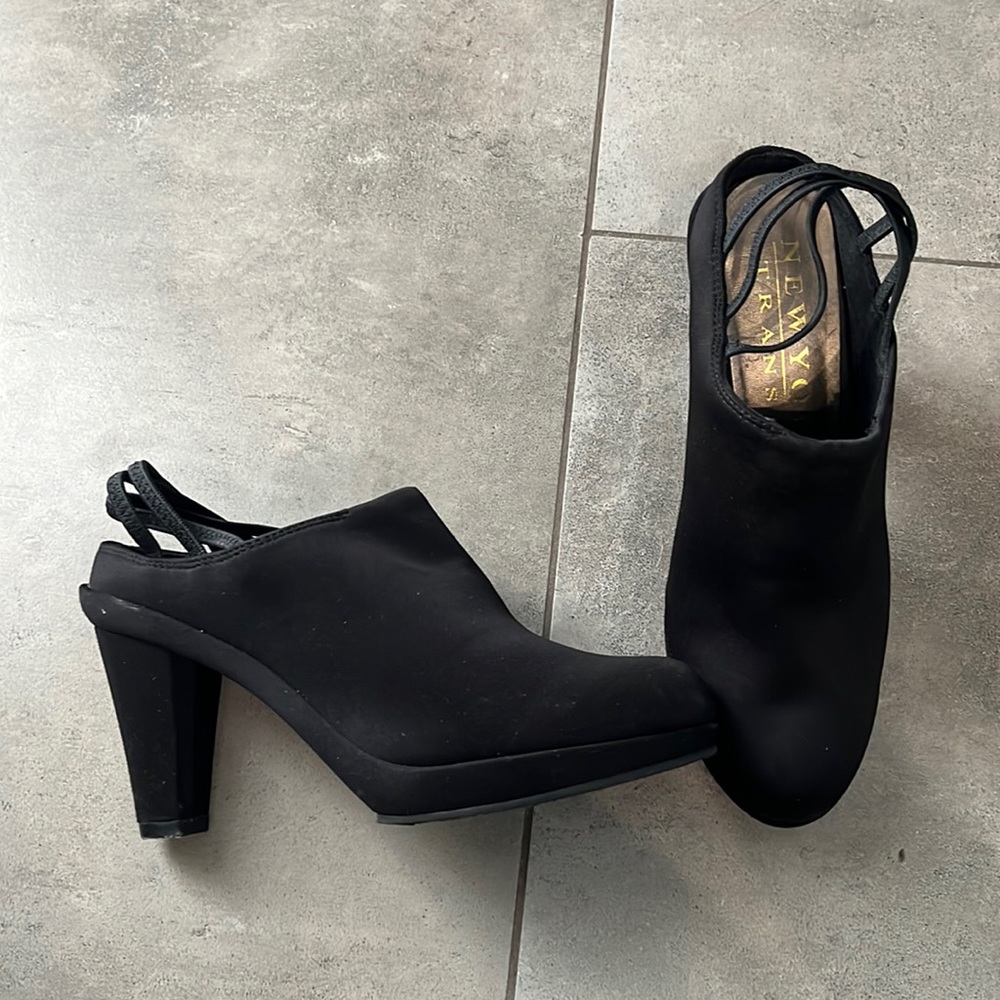 New York Transit  Ankle Bootie Black sz 7.5